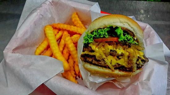 Chuck's Burgers